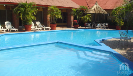 La Quinta La Ceiba Piscina