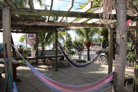 Splash Inn Roatan Hamacas - CompraloAqui Viajes