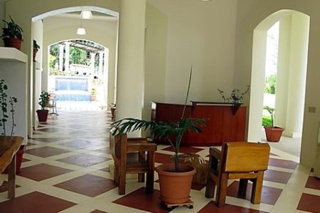 Sea Vue Roatan Lobby