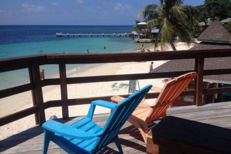 Fosters Roatan Vista